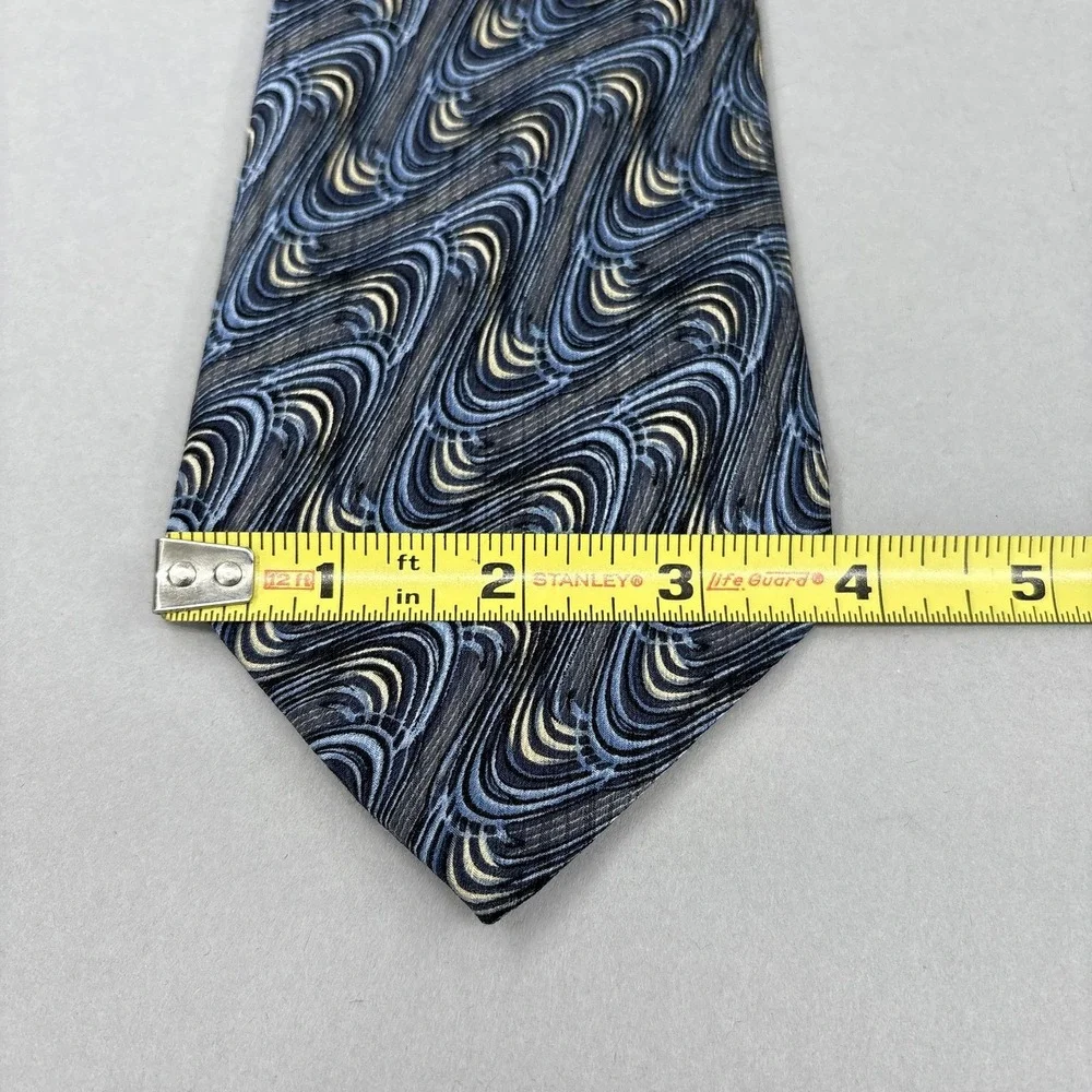 Jhane Barnes Tie‎ Mens Silk Necktie Geometric Swirl Pattern Handmade Italy Art
